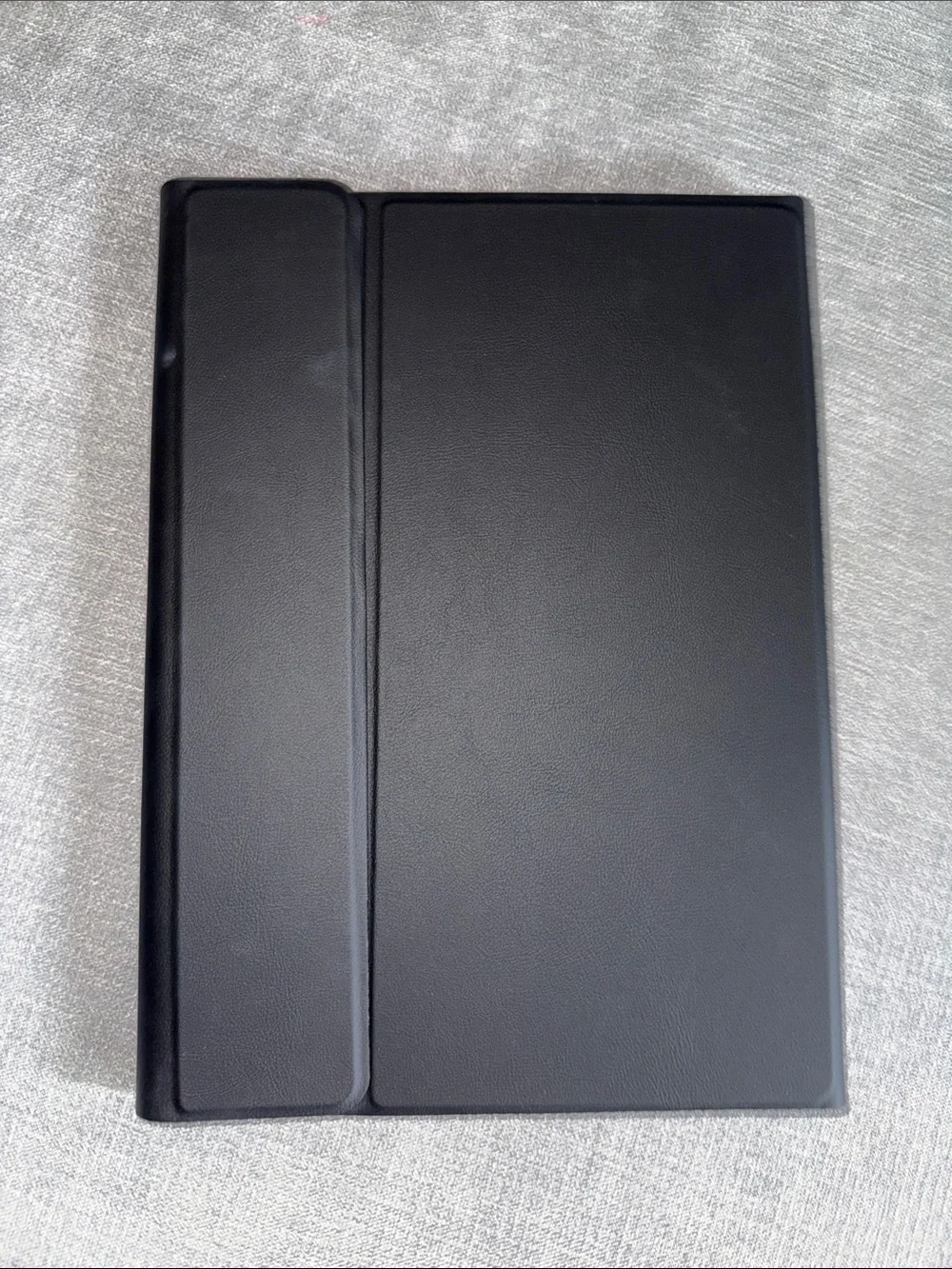 Black Detachable Bluetooth Keyboard for Tablets and Case